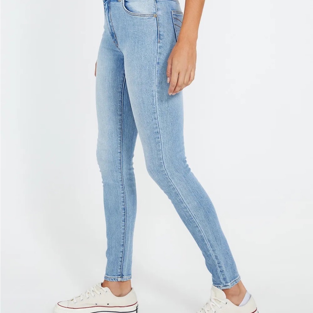 ROLLA’S Westcoast Super Skinny Light Blue Jean - Picture 1 of 11